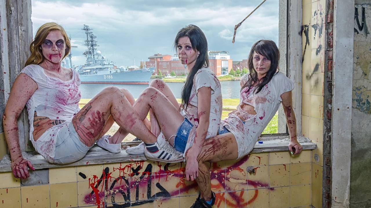 Leicester students dressing up as zombies for halloween