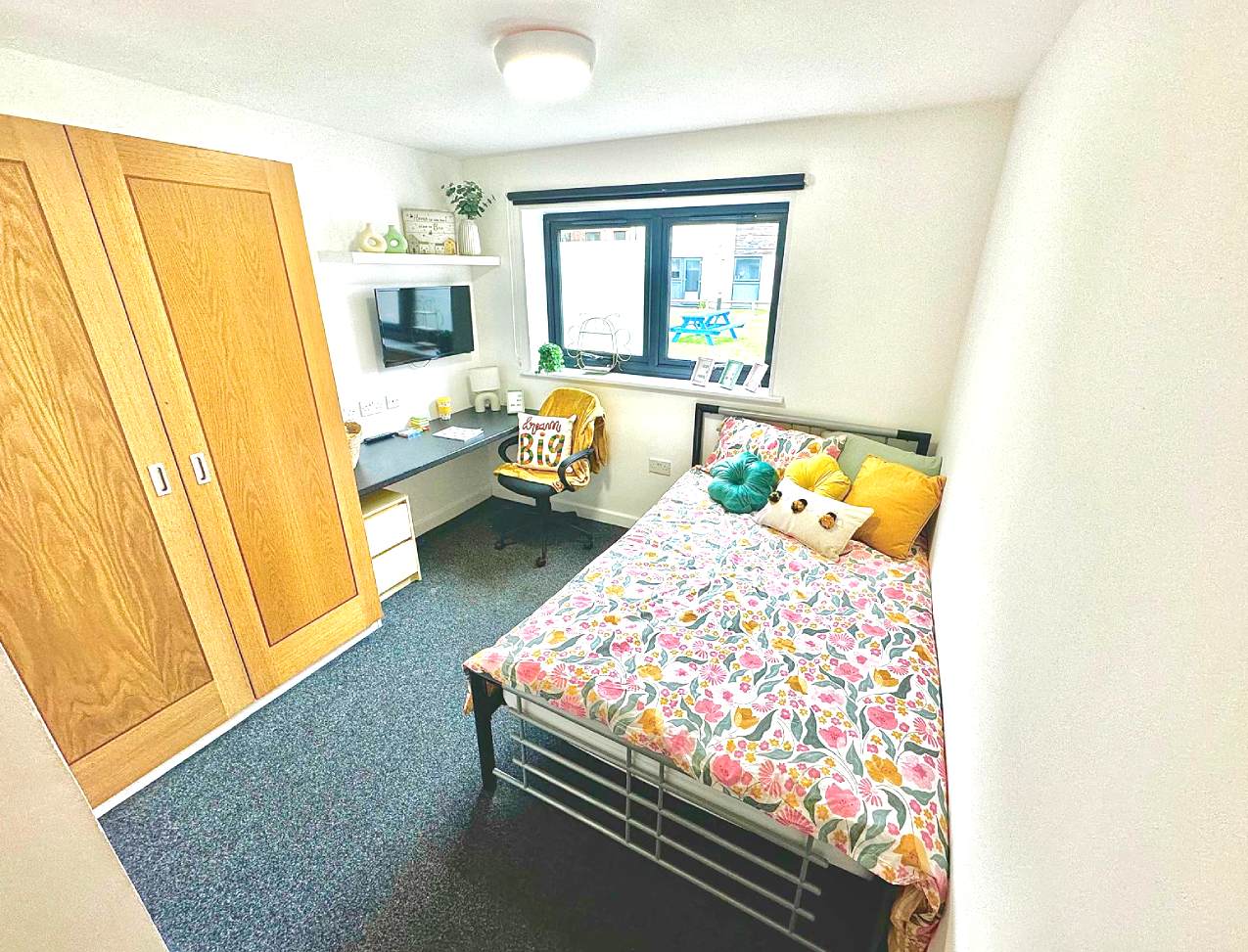 Loughborough Student Accommodation - The Student Block: Ensuite Rooms